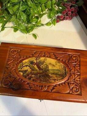 Wood Trinket Box - Jewelry Makeup Etc Red Cedar - Mirror - VTG - COTTAGE PIC